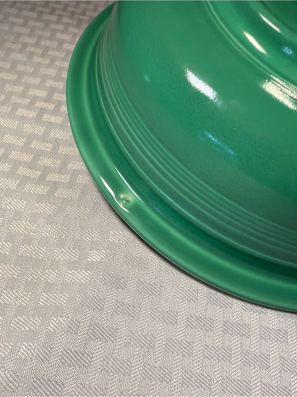 Vintage Fiestaware Serving Bowl (original green) - Picture 5 of 6